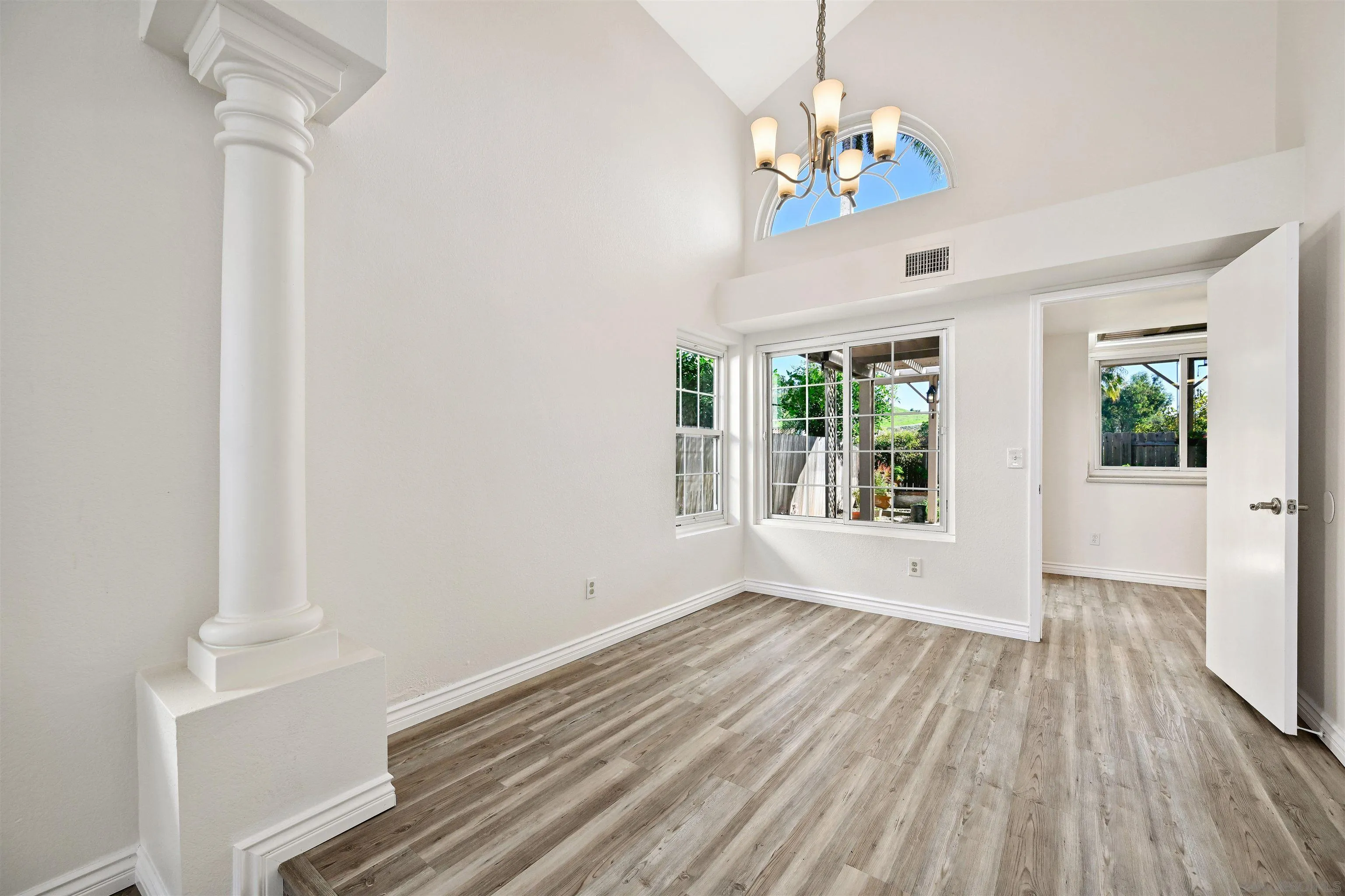 1749 Via Allena Oceanside, CA 92056 - Photo 2 of 22