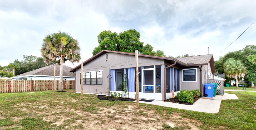 585 Ray Street Sebastian, FL 32958 - Photo 27 of 36