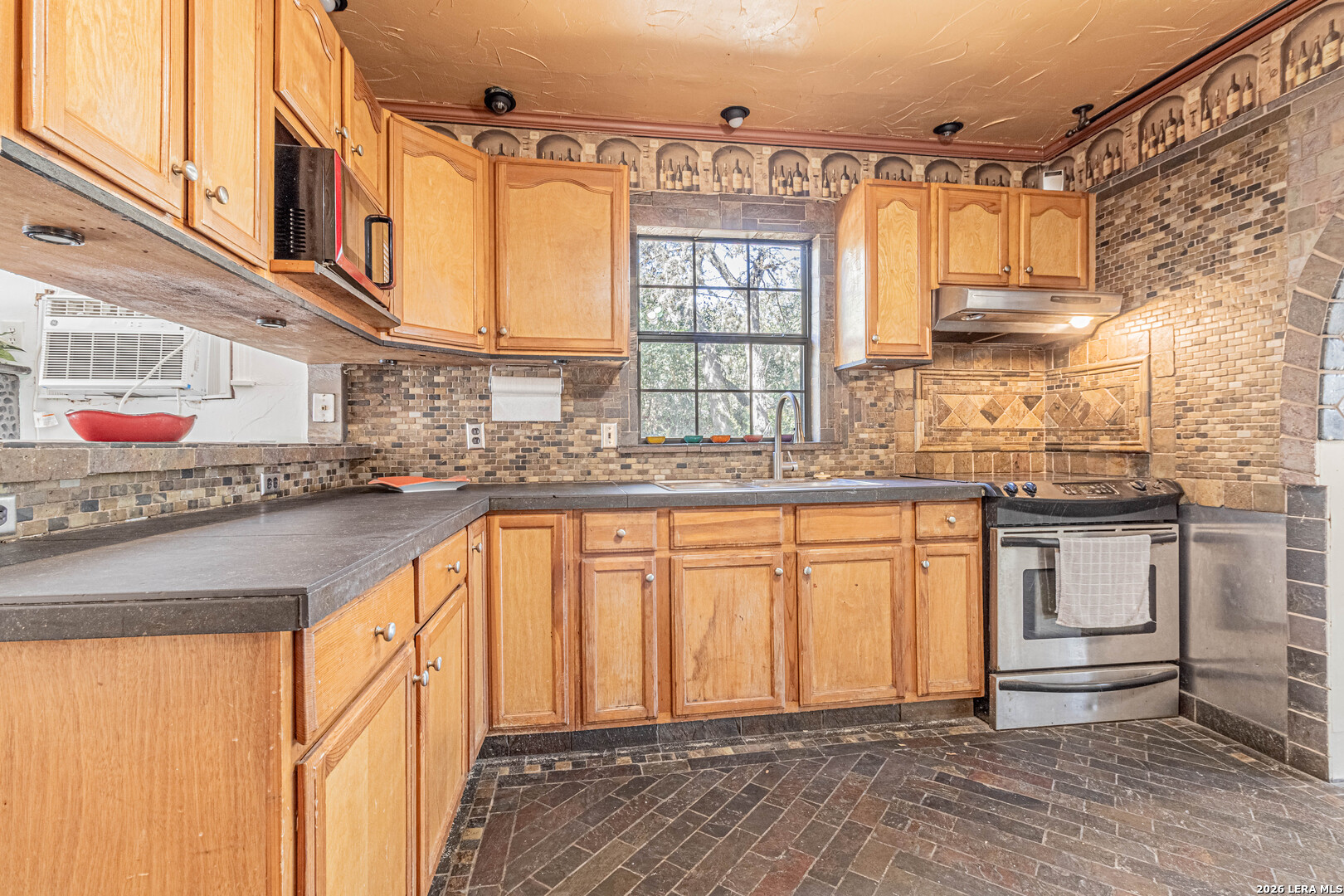 15149 Marin Helotes, TX 78023 - Photo 12 of 41