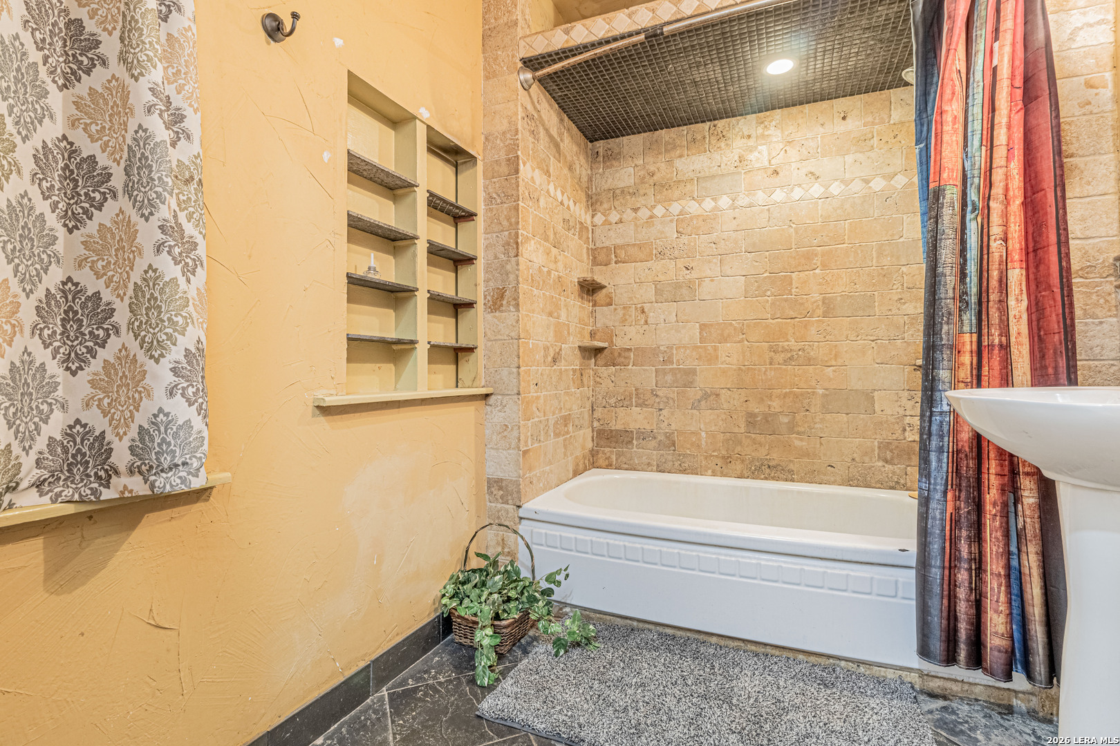 15149 Marin Helotes, TX 78023 - Photo 18 of 41