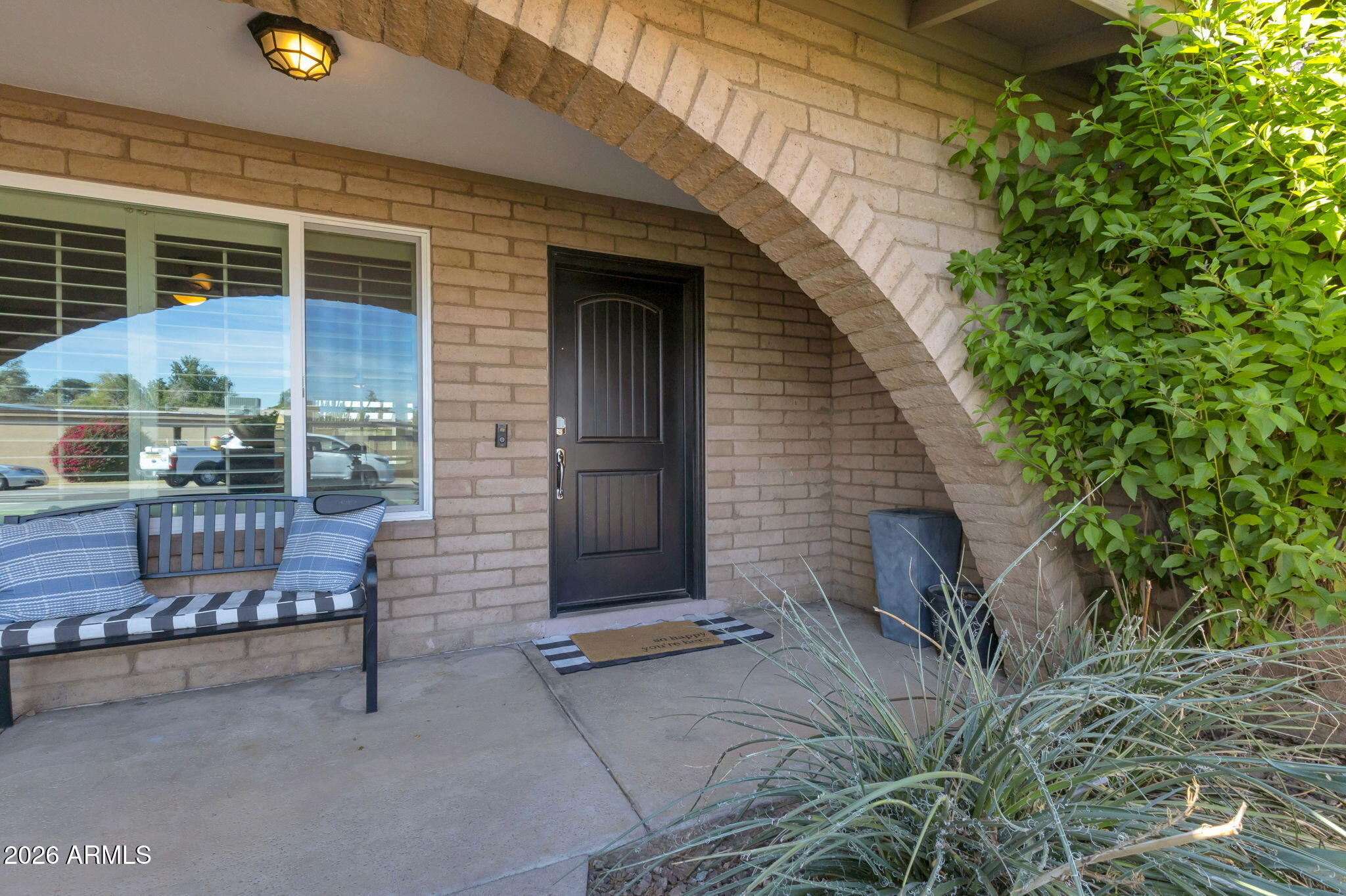 4546 North 34th Place Phoenix, AZ 85018 - Photo 5 of 29 a backyard of a house with seating space