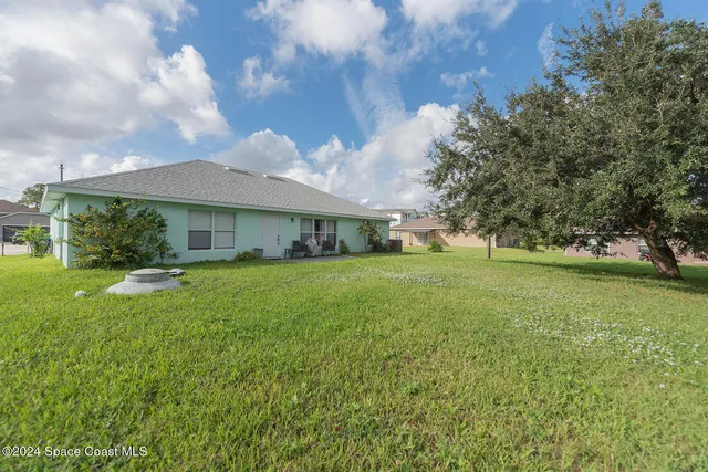 $2,300 | 721 Taluga Avenue Southeast, Palm Bay, FL 32909