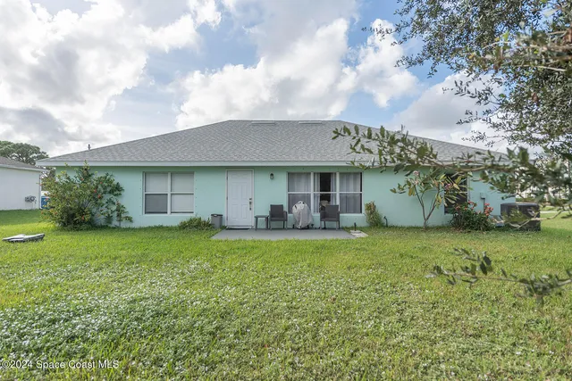 $2,300 | 721 Taluga Avenue Southeast, Palm Bay, FL 32909