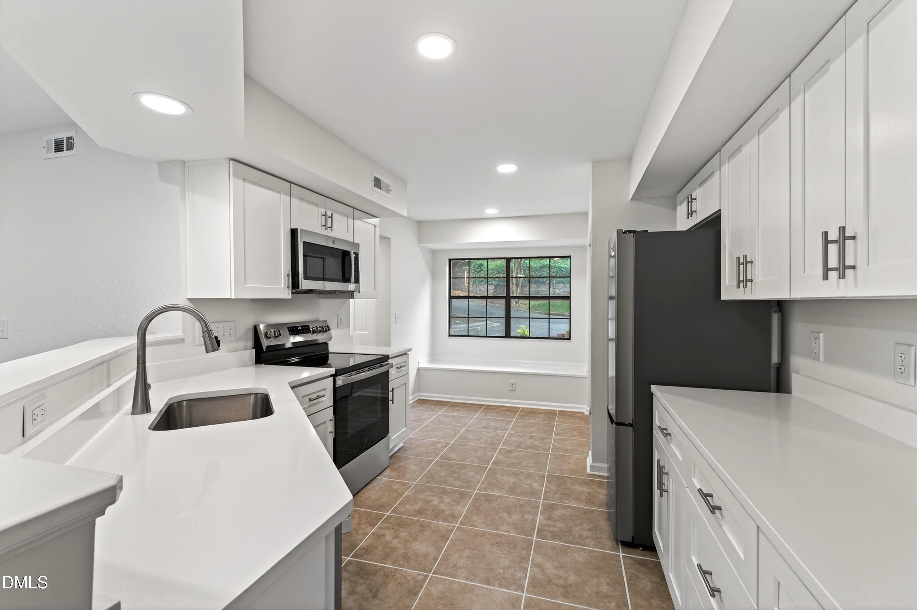 7831 Falcon Rest Circle Raleigh, NC 27615 - Photo 14 of 37 Falcon (22)