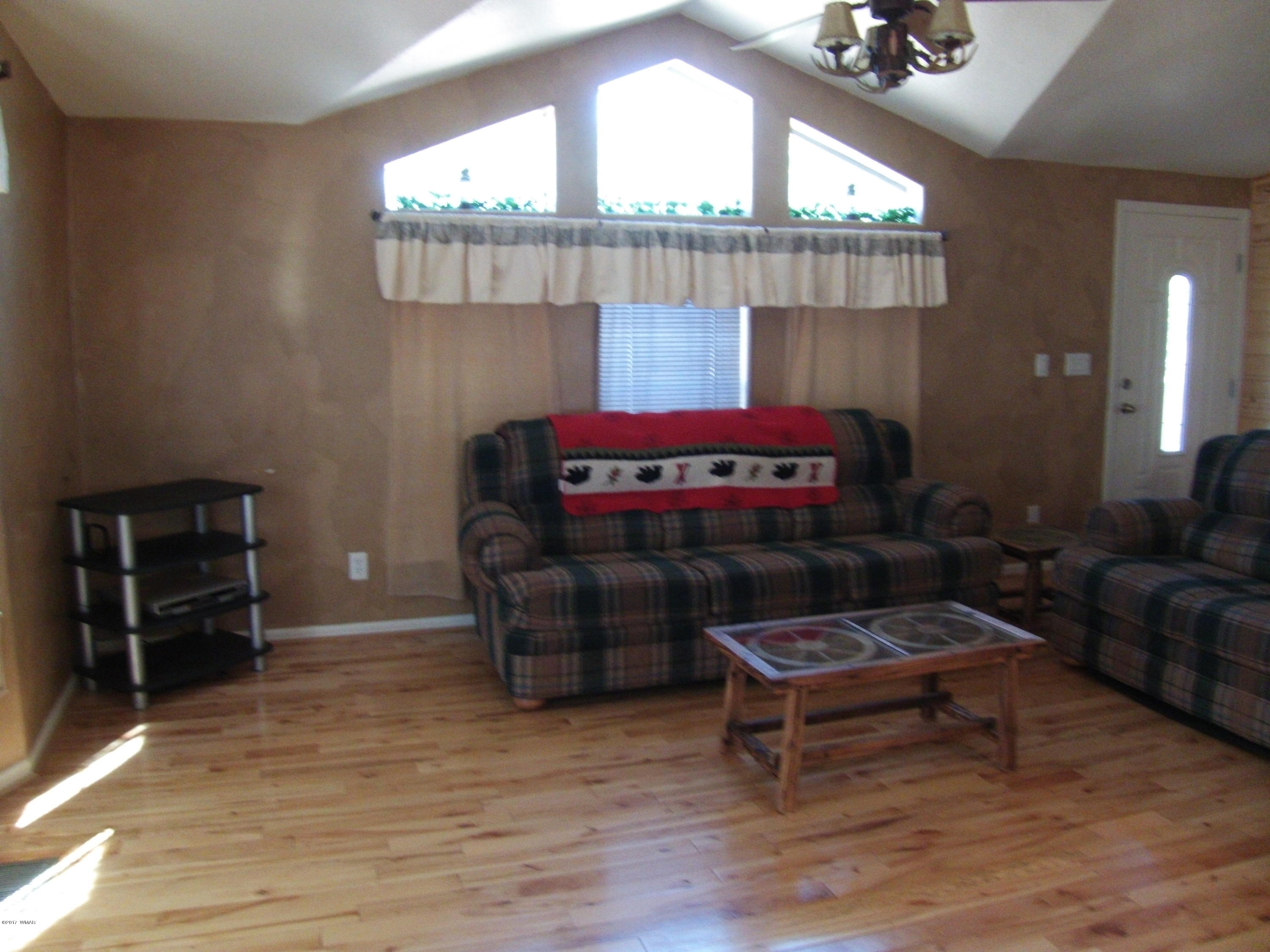 46 County Road 3176 Vernon, AZ 85940 - Photo 16 of 32