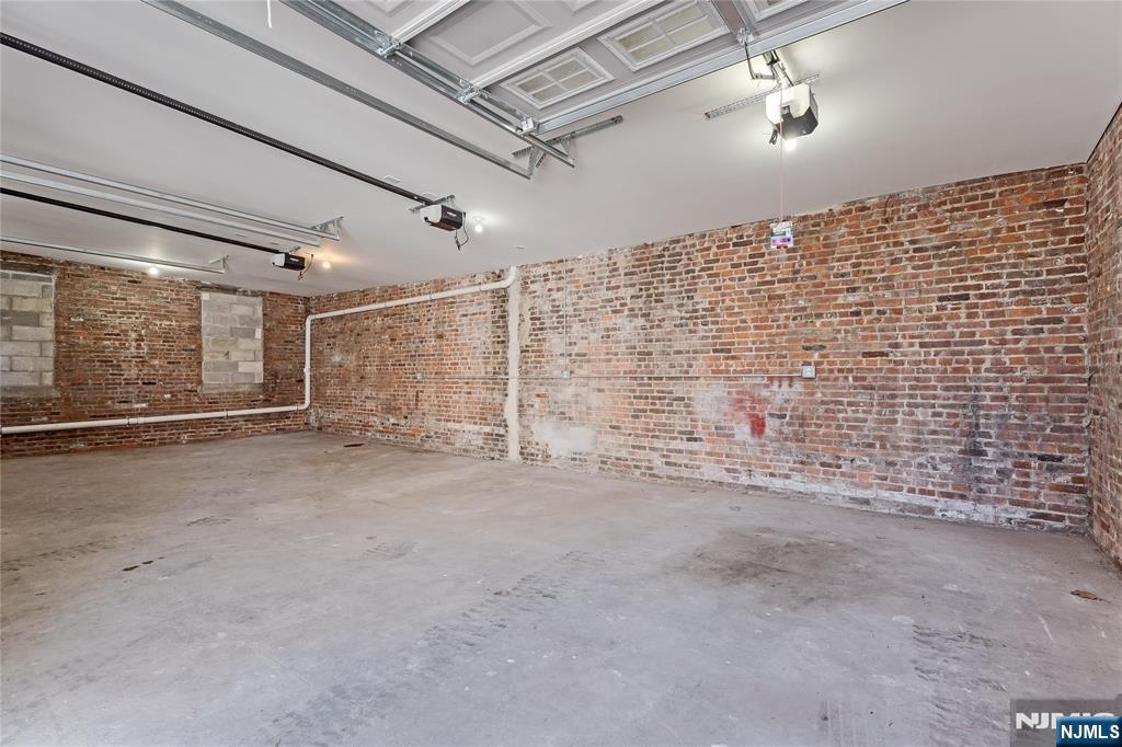 191 Franklin Street Secaucus, NJ 07094 - Photo 29 of 34 a view of an empty room