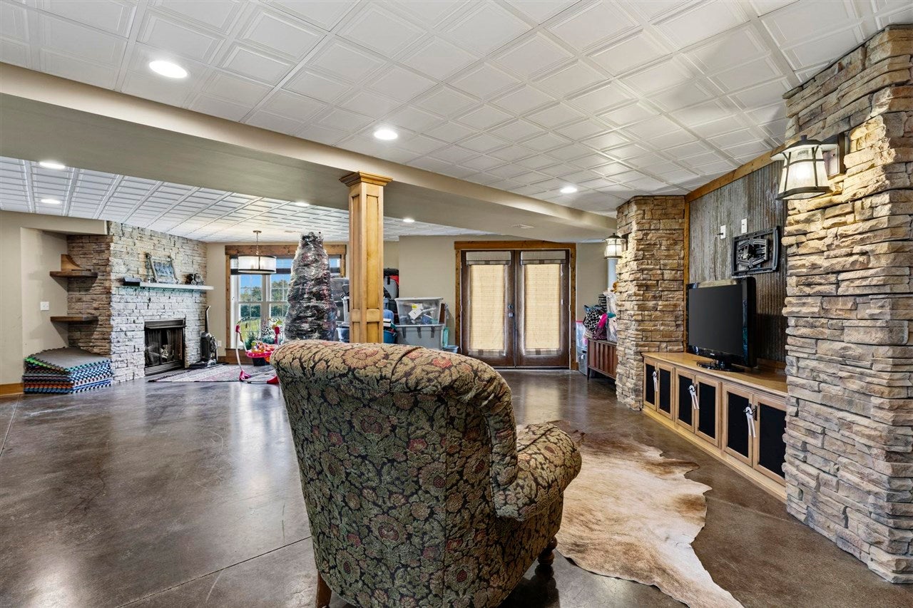 1059 Glover Road Glasgow, KY 42141 - Photo 34 of 47 Gallery Image 34