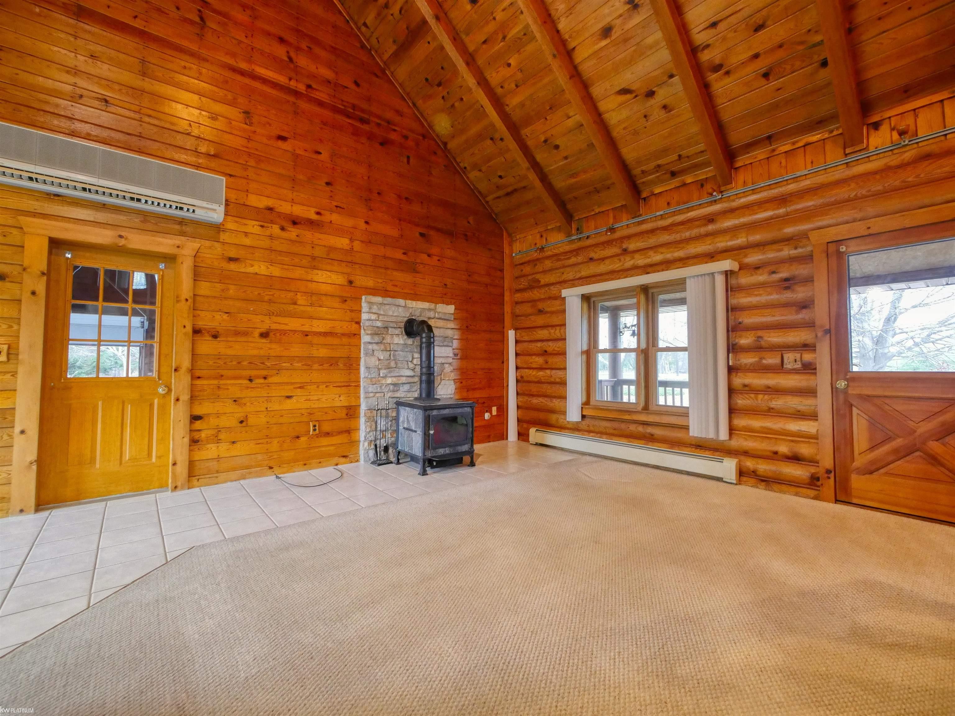 4089 Burtch Road Fort Gratiot, MI 48059 - Photo 13 of 30 50093924-12.JPG