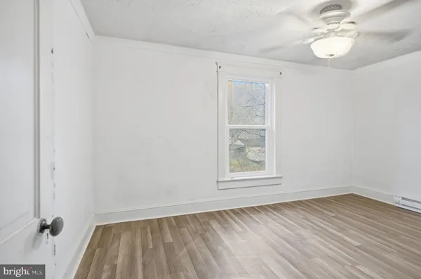 $249,900 | 40 Maple Lane, Berkeley Springs, WV 25411