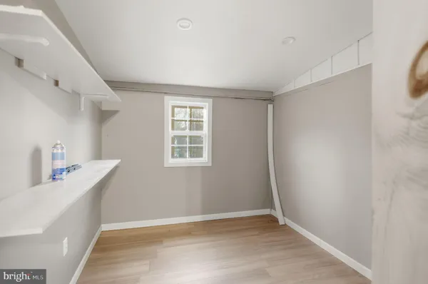 $249,900 | 40 Maple Lane, Berkeley Springs, WV 25411