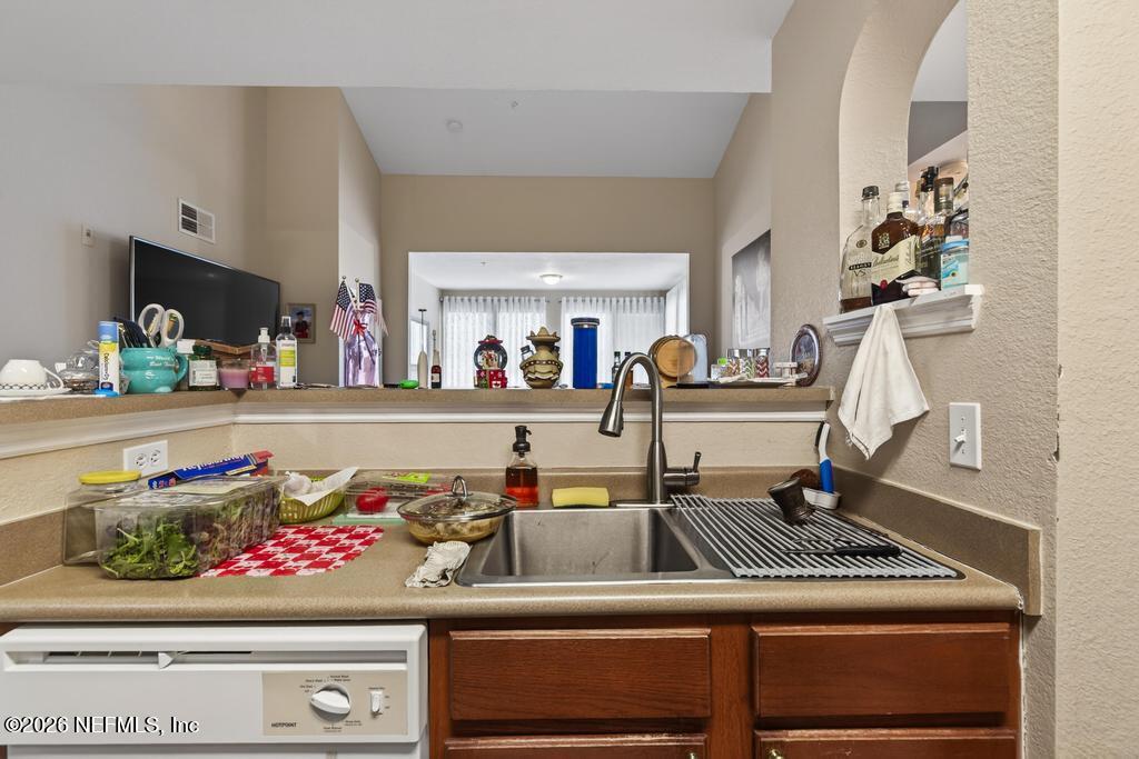 8550 Touchton Road, Unit 2221 Jacksonville, FL 32216 - Photo 16 of 53 8550 Touchton Rd 2221-16