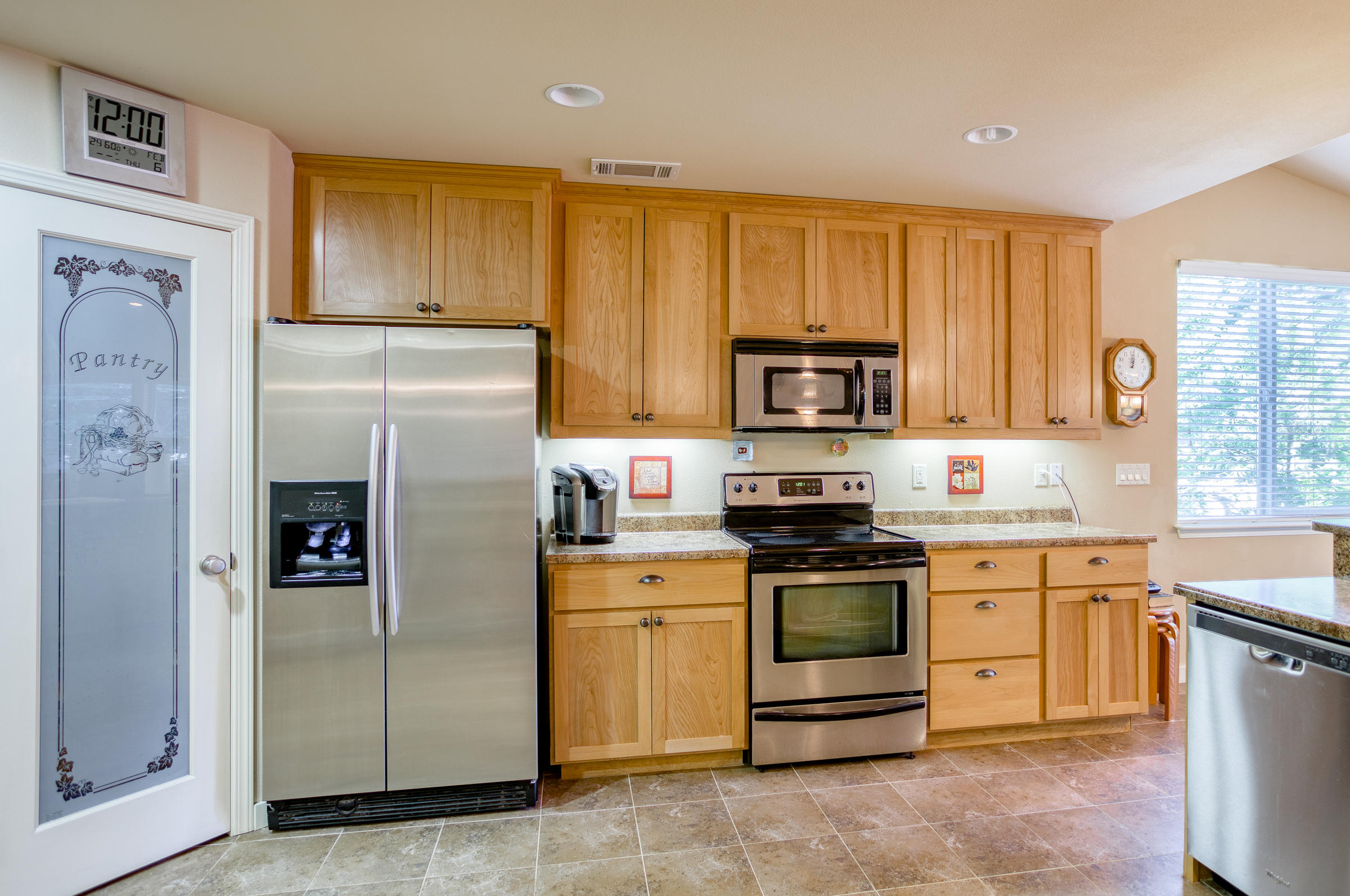 7551 Red Eagle Road Shingletown, CA 96088 - Photo 5 of 28 Walk-in pantry, lots of cabinets