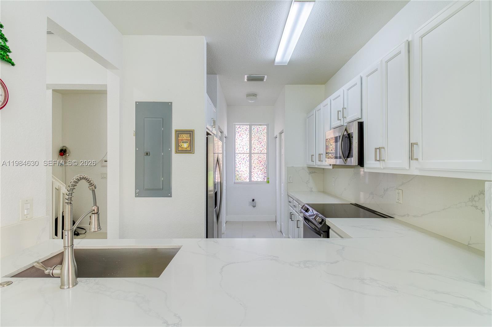 8920 Southwest 18th Street Miramar, FL 33025 - Photo 7 of 39