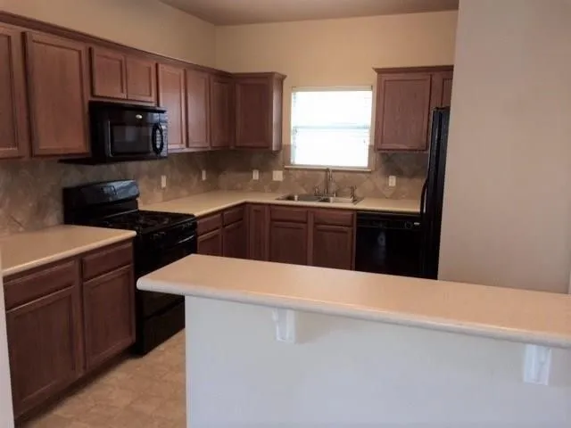 $1,995 | 18121 Glacier Bay Street, Pflugerville, TX 78660