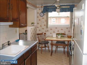 3437 Primrose Road Philadelphia, PA 19114 - Photo 5 of 6 Kitchen