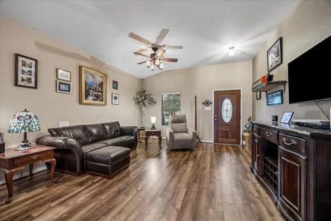 $330,000 | 630 West Newport Bend, Katy, TX 77494