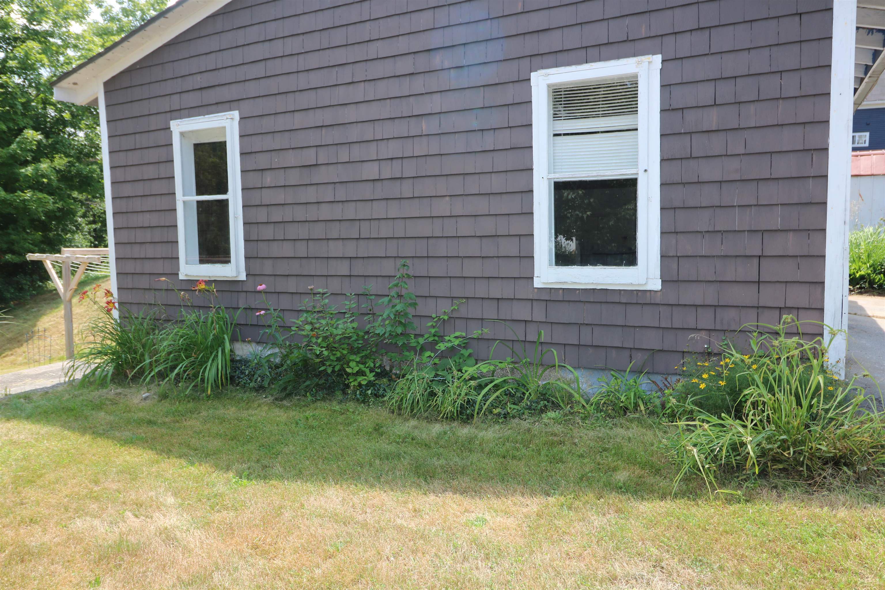 82 Nutting Road Jaffrey, NH 03452 - Photo 4 of 40