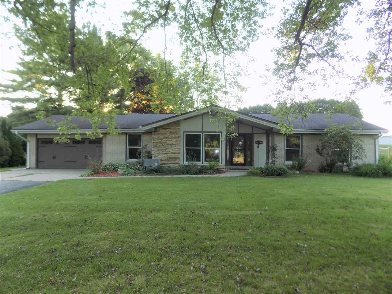 9945 Beaver Valley Road Belvidere, IL 61008 - Photo 1 of 36 Gallery Image 1