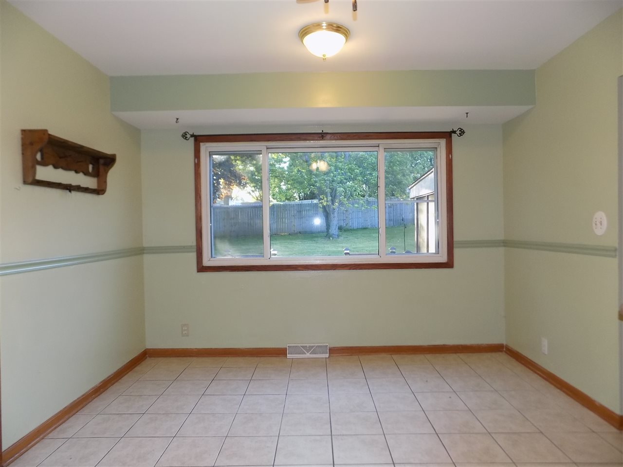 9945 Beaver Valley Road Belvidere, IL 61008 - Photo 13 of 36 Gallery Image 13
