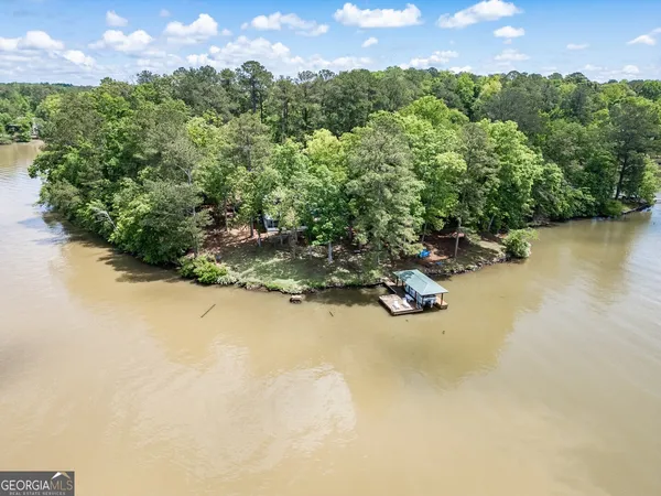 $738,000 | 2000 Campbell Road, Covington, GA 30014