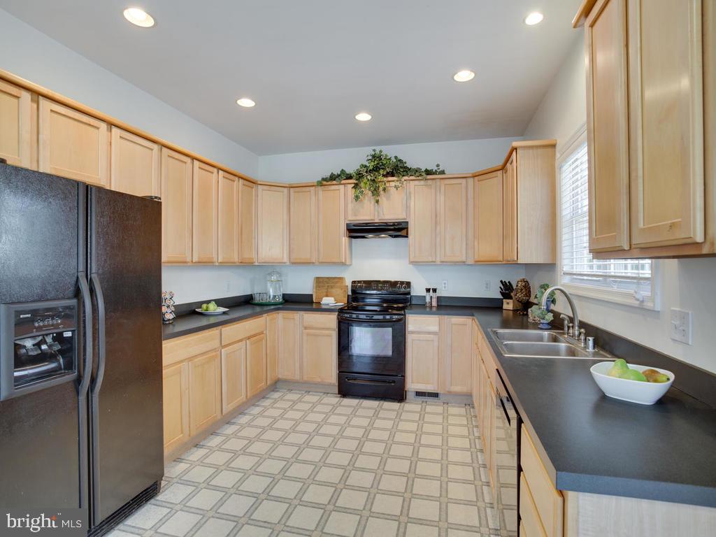620 Darlington Road Edgewater, MD 21037 - Photo 5 of 55