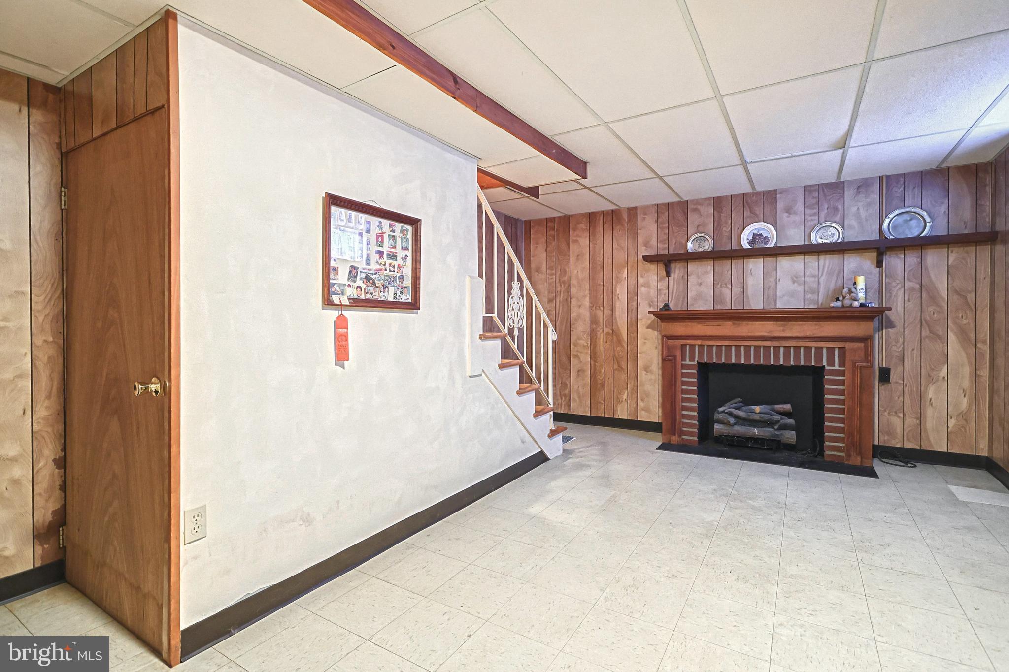 2405 Sutton Road York, PA 17403 - Photo 30 of 36