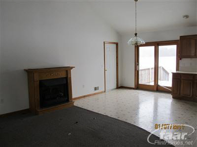 10255 Jewell Road Gaines, MI 48436 - Photo 3 of 7 20165890-2.JPG