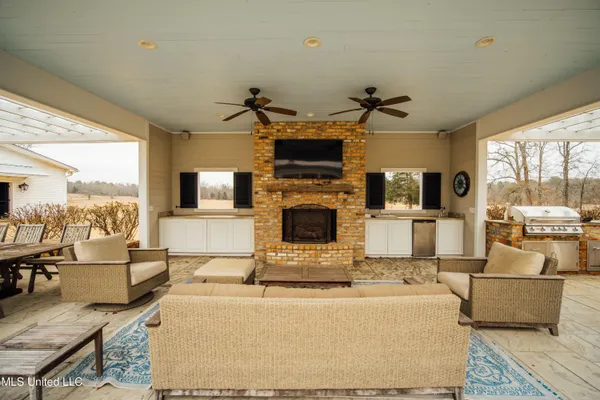 $1,395,000 | 3111 Attala Road 4114, Sallis, MS 39160