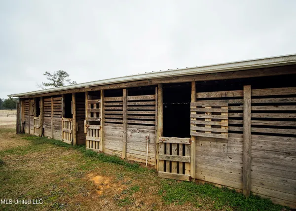 $1,395,000 | 3111 Attala Road 4114, Sallis, MS 39160