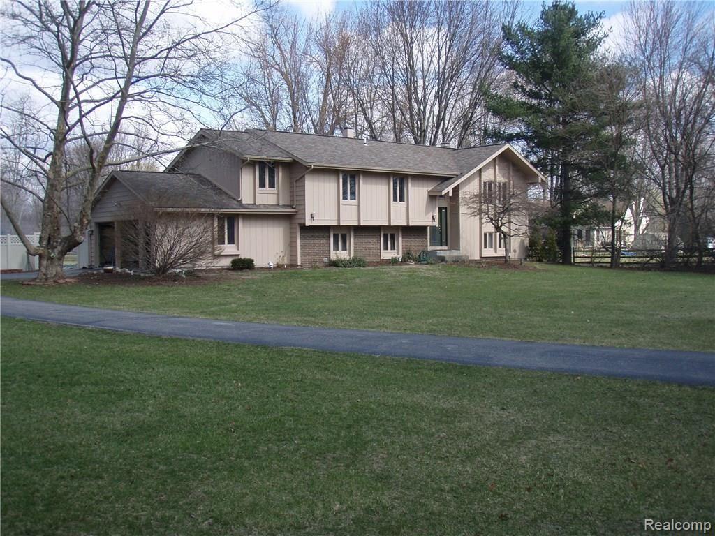 3364 Samaria Road Temperance, MI 48182 - Photo 2 of 48 P3186618.JPG
