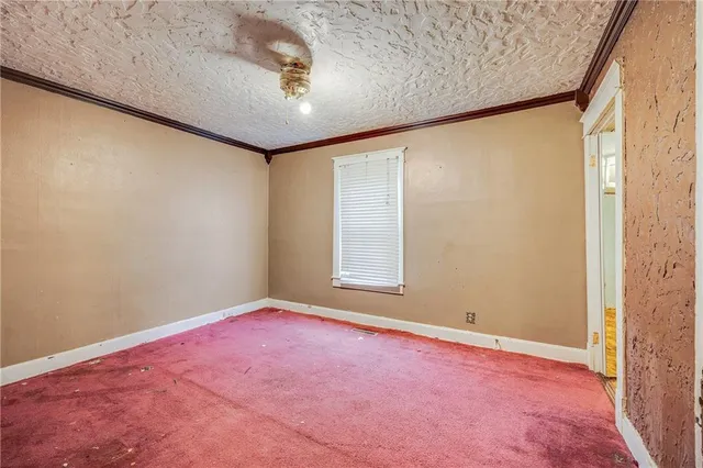 $100,000 | 8406 Independence Avenue, Kansas City, MO 64125