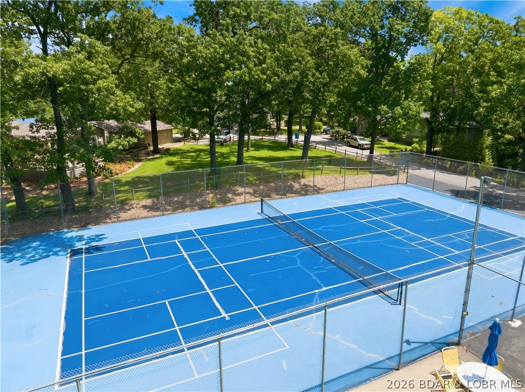 1589 Ridgeview Terrace Osage Beach, MO 65065 - Photo 54 of 60 Community Tennis Courts
