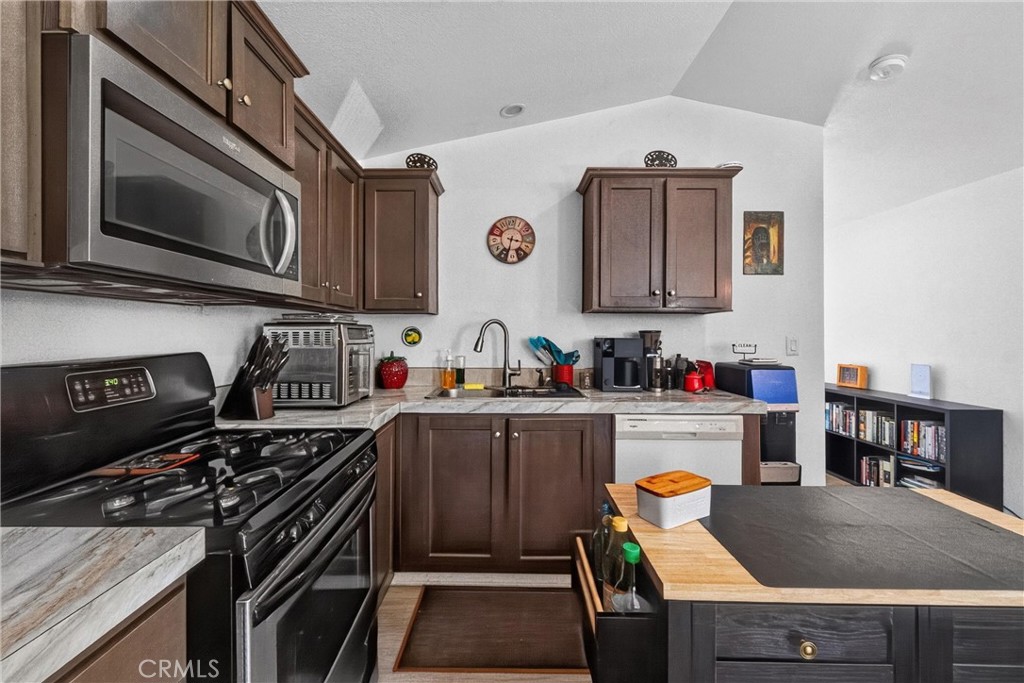 14925 Great Overland Stage Route, Unit A4 Julian, CA 92036 - Photo 7 of 40