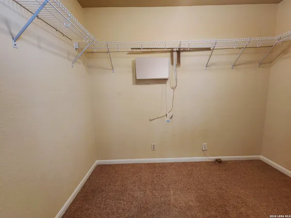$2,100 | 209 Town Creek Way, Cibolo, TX 78108