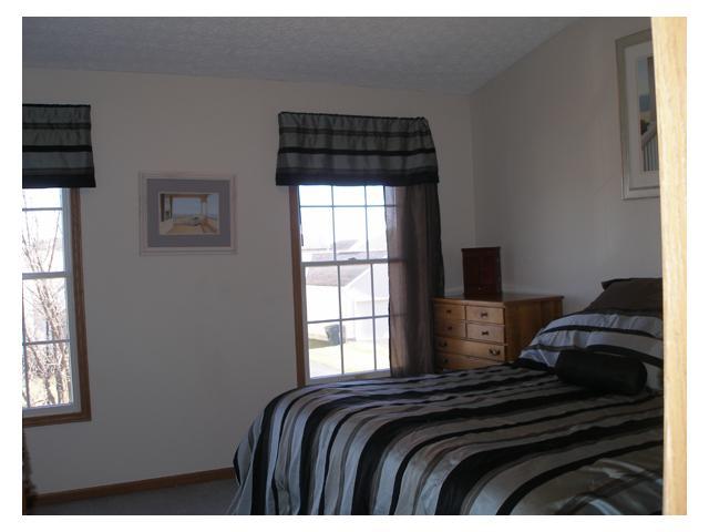 333 Rainswept Drive Galloway, OH 43119 - Photo 11 of 23