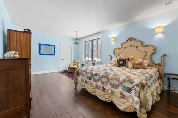 $985,000 | 10 Blueberry Lane, Kittery, ME 03904