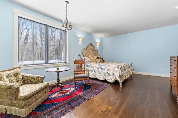 $1,000,000 | 10 Blueberry Lane, Kittery, ME 03904
