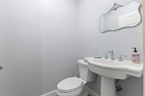$985,000 | 10 Blueberry Lane, Kittery, ME 03904