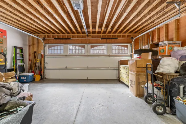 $985,000 | 10 Blueberry Lane, Kittery, ME 03904