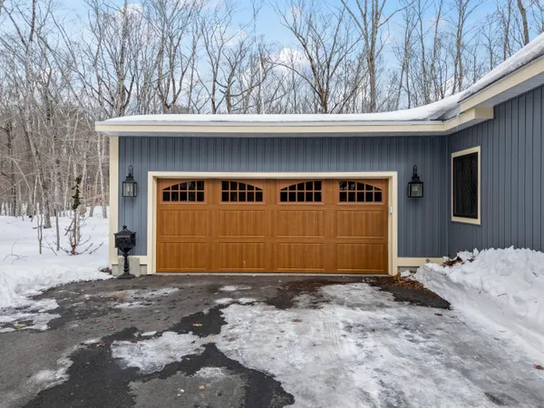 $985,000 | 10 Blueberry Lane, Kittery, ME 03904