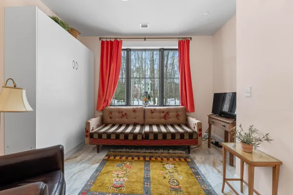 $985,000 | 10 Blueberry Lane, Kittery, ME 03904