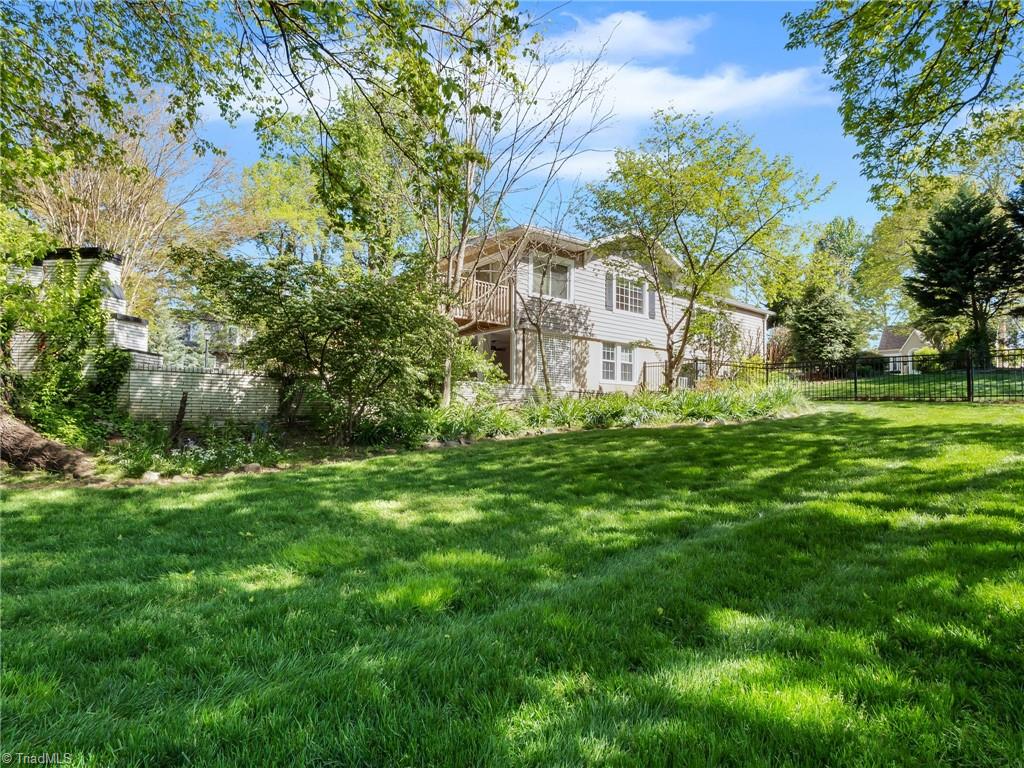 712 West Farriss Avenue High Point, NC 27262 - Photo 45 of 49