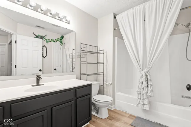 $189,900 | 5838 Beacon Cove Way, Indianapolis, IN 46237