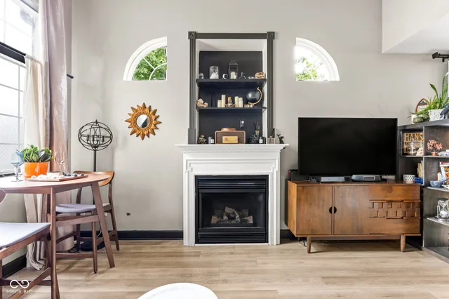 $189,900 | 5838 Beacon Cove Way, Indianapolis, IN 46237