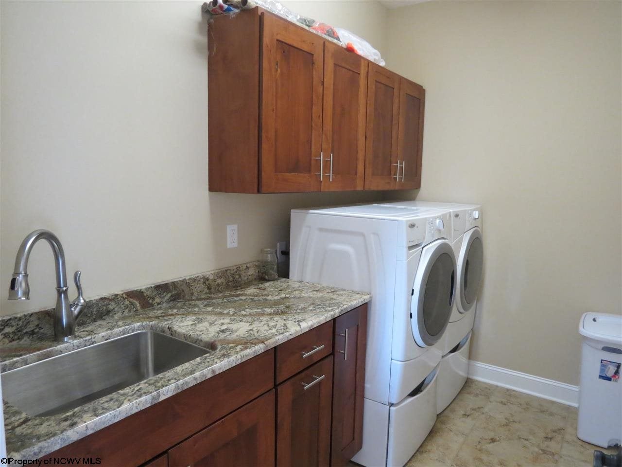 112 Saddle Ridge Road Morgantown, WV 26508 - Photo 9 of 18 Gallery Image 9