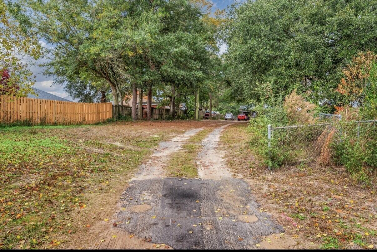 4766 Antioch Road Crestview, FL 32536 - Photo 8 of 68