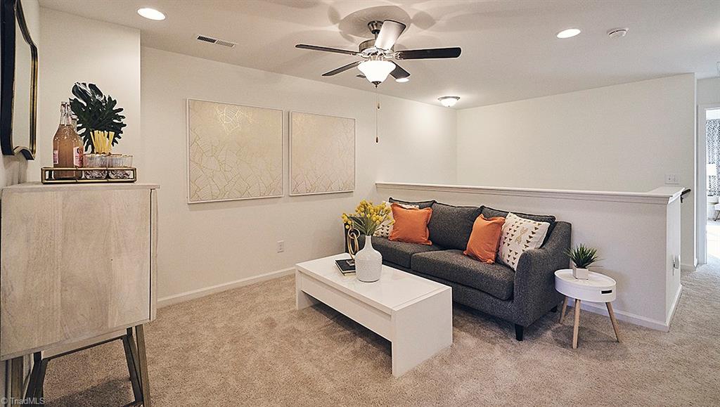 809 Riley Lane Greensboro, NC 27455 - Photo 10 of 15 Gallery Image 10