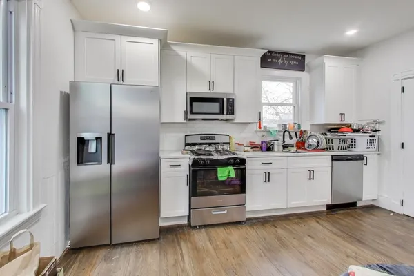 $3,833 | 65 Lambert Avenue, Unit 2, Boston, MA 02119