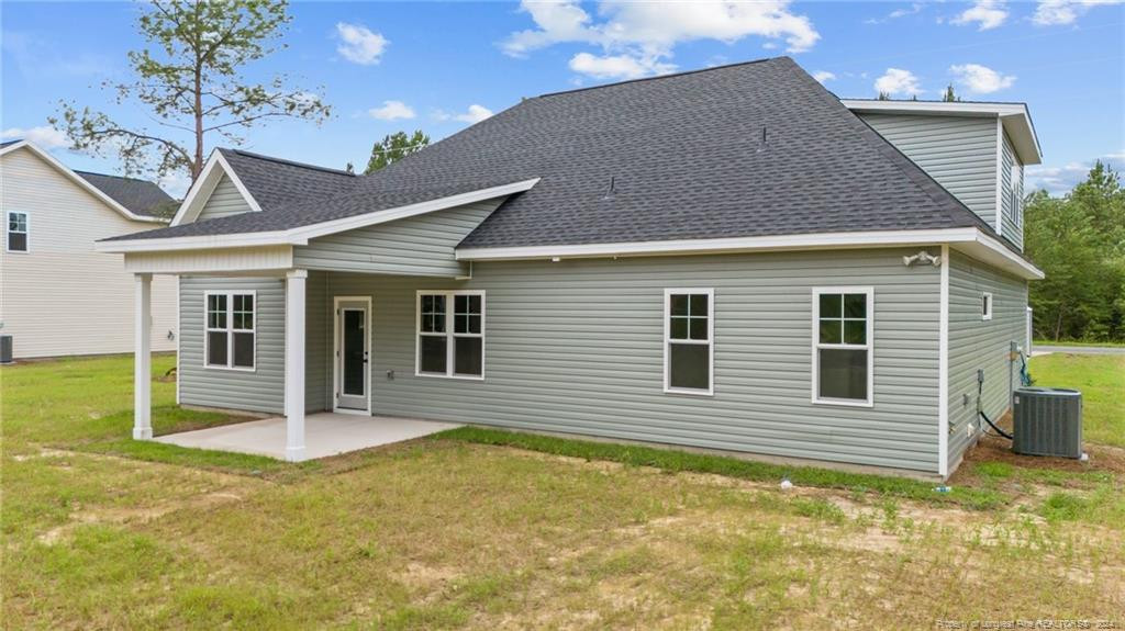 2902 Calloway (lot 1) Road Rockingham, NC 28379 - Photo 6 of 44 a backyard of a house