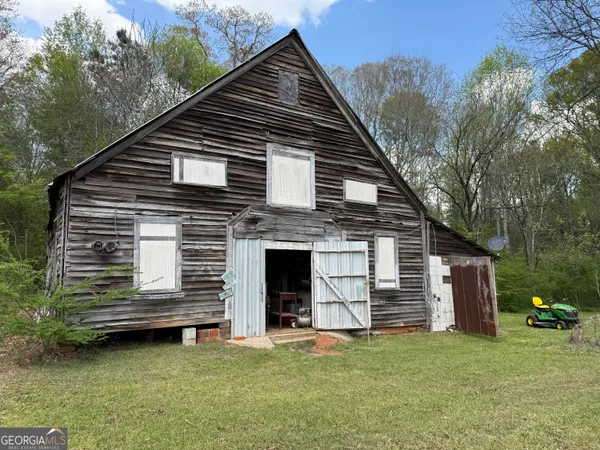 a backyard of a house